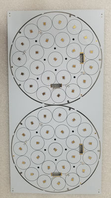 Хорошая цена 1L Алюминиевая плата 1OZ 1,6 мм Белая сварная маска для умного светодиодного продукта онлайн